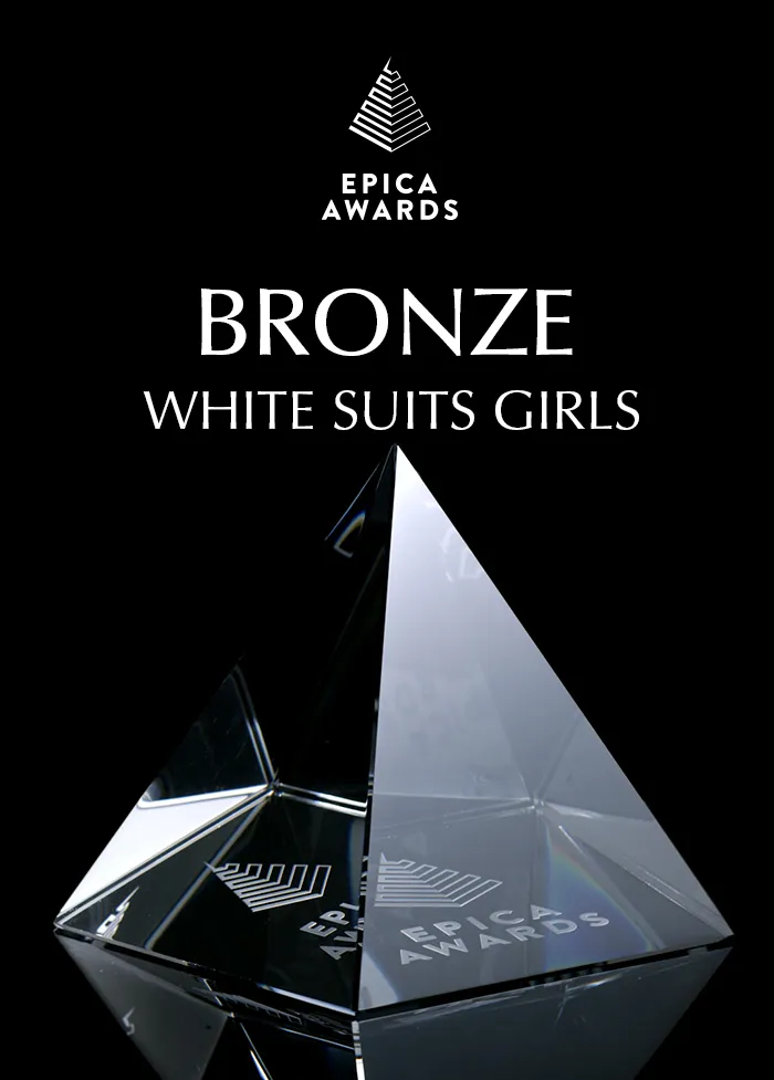 Qızlara ağ yaraşır